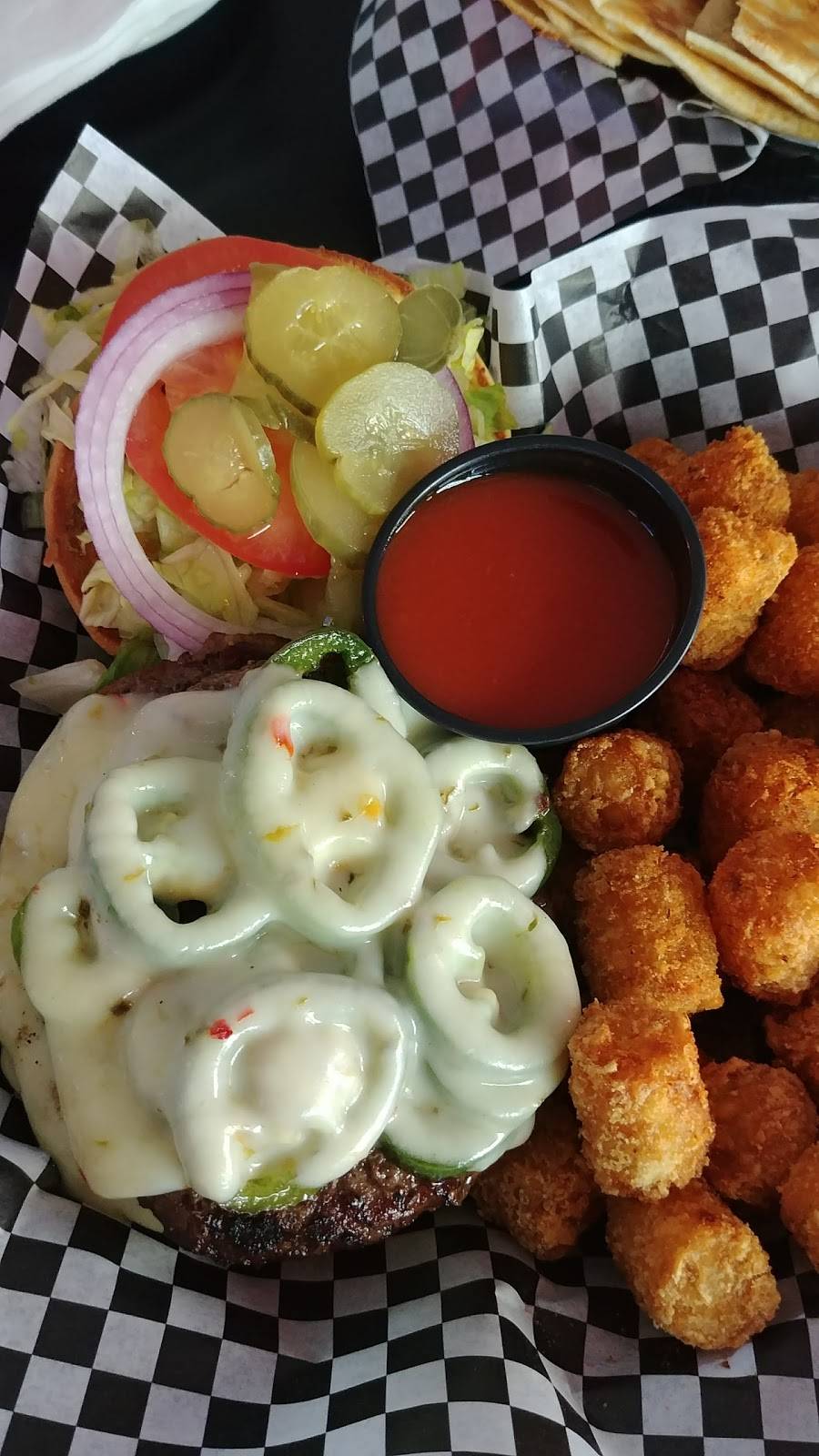 Pastimes Pub & Grill | restaurant | 6481 Hamilton Rd, Westerville, OH 43081, USA | 6148960289 OR +1 614-896-0289