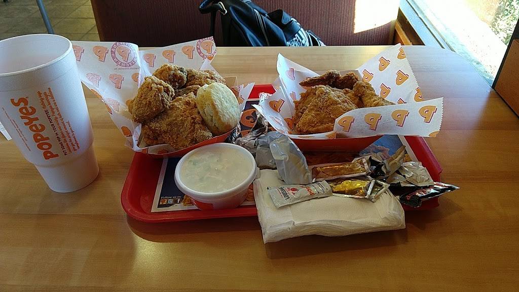 Popeyes Louisiana Kitchen | restaurant | 10153 Rosecrans Ave, Bellflower, CA 90706, USA | 5629201302 OR +1 562-920-1302