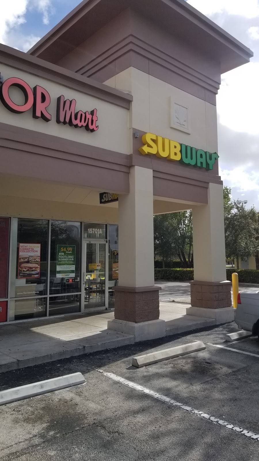 Subway | restaurant | 15701 Sheridan St, Davie, FL 33331, USA | 9546804540 OR +1 954-680-4540