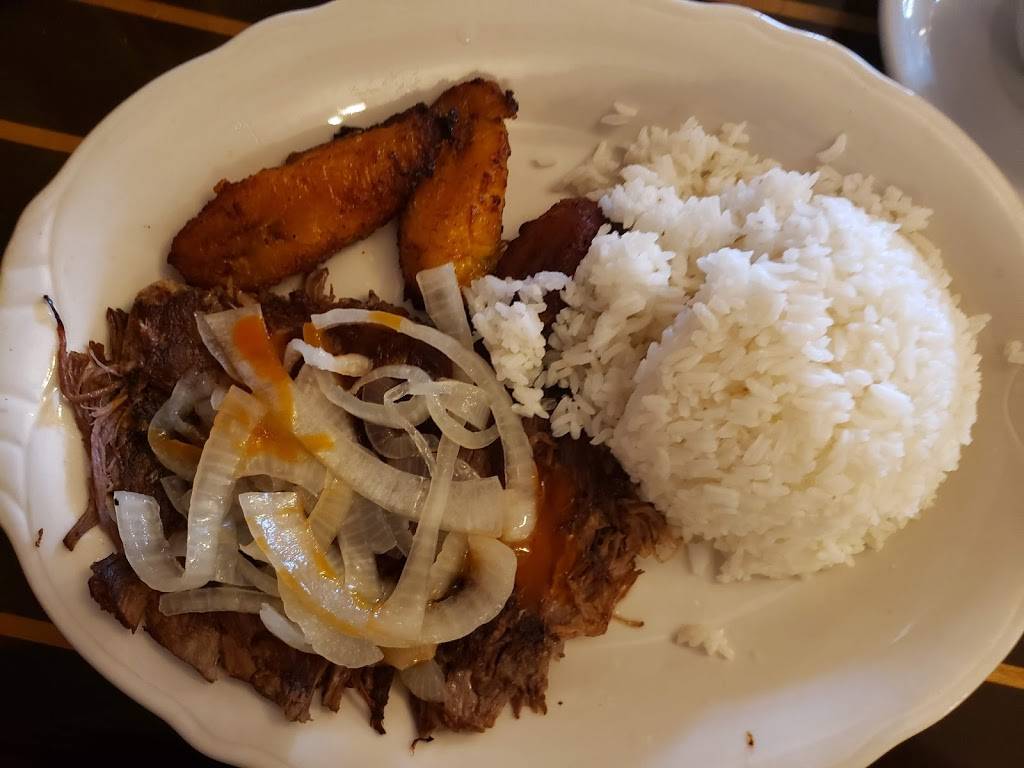 Vilas Restaurant & Lounge | restaurant | 2027 FL-7, Davie, FL 33317, USA | 9547924713 OR +1 954-792-4713