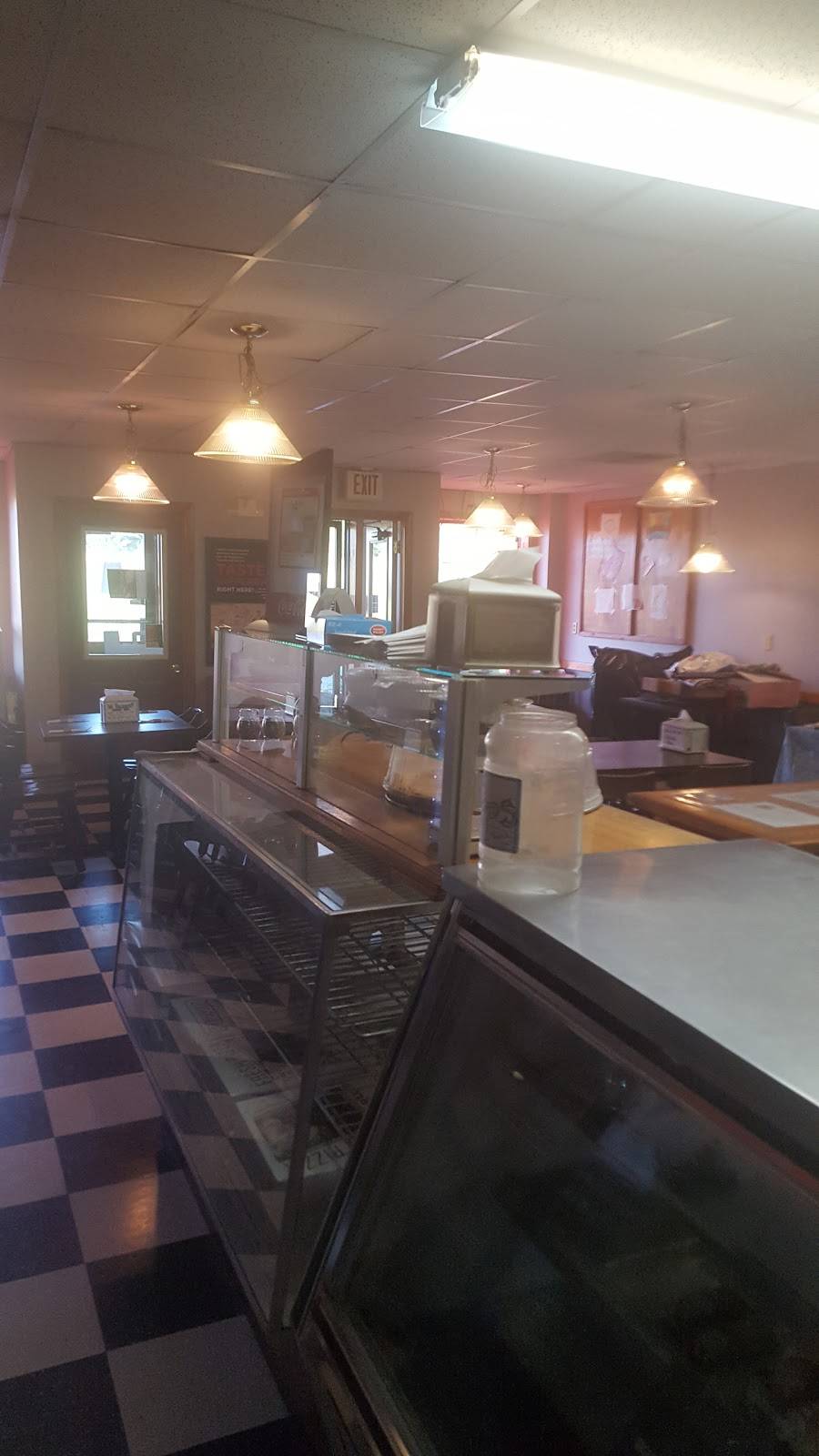 Hot Diggitys | restaurant | 1224 U.S. 9, Hudson, NY 12534, USA | 5188286892 OR +1 518-828-6892