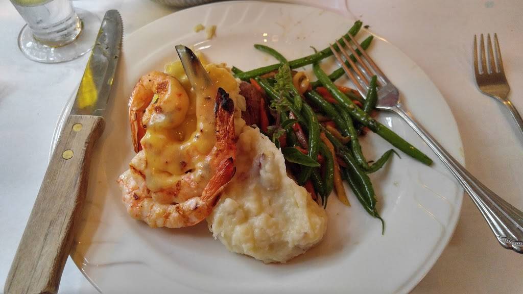 The Colington Cafe | restaurant | 1029 Colington Rd, Kill Devil Hills, NC 27948, USA | 2524801123 OR +1 252-480-1123