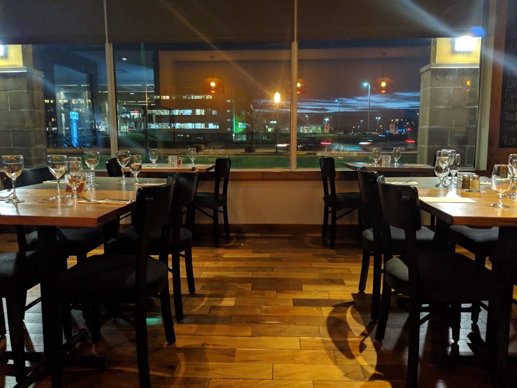 Giorgio Ristorante | restaurant | 950 Montée des Pionniers, Terrebonne, QC J6V 1S8, Canada | 4507042363 OR +1 450-704-2363