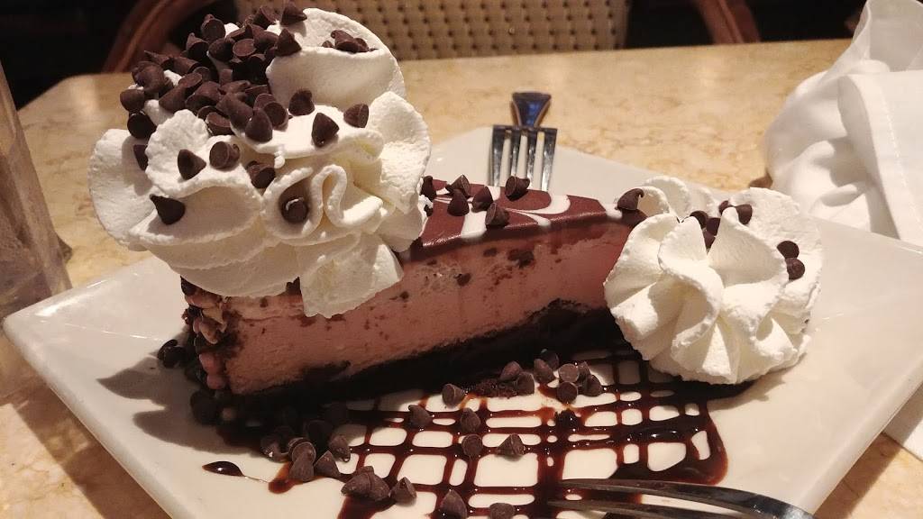The Cheesecake Factory | restaurant | 2715 Southdale Center, Edina, MN 55435, USA | 9526533333 OR +1 952-653-3333
