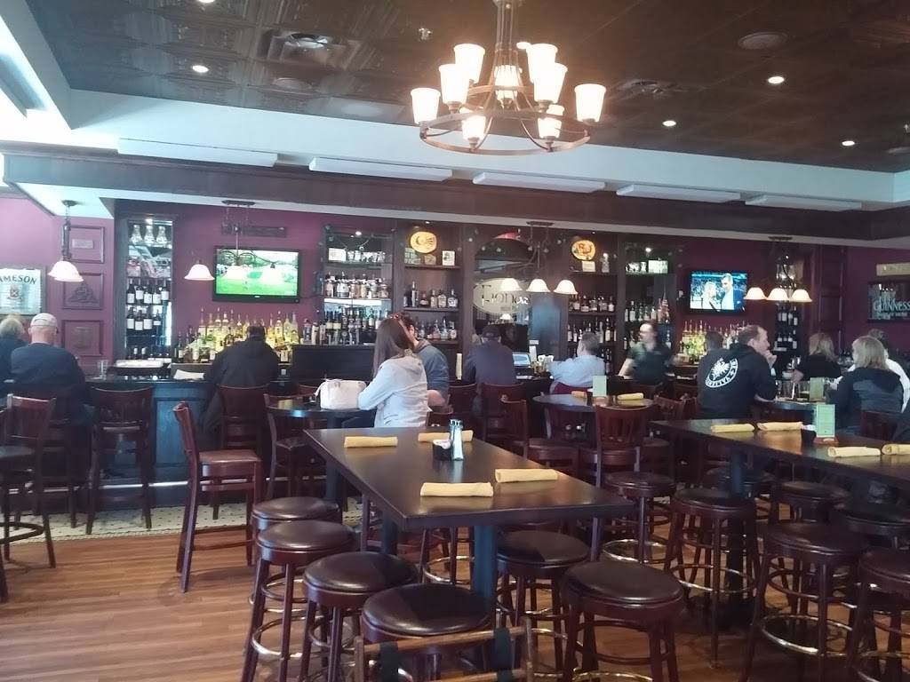 Fionas Irish Pub | restaurant | 5810 Kingstowne Center, Alexandria, VA 22315, USA | 7038883900 OR +1 703-888-3900