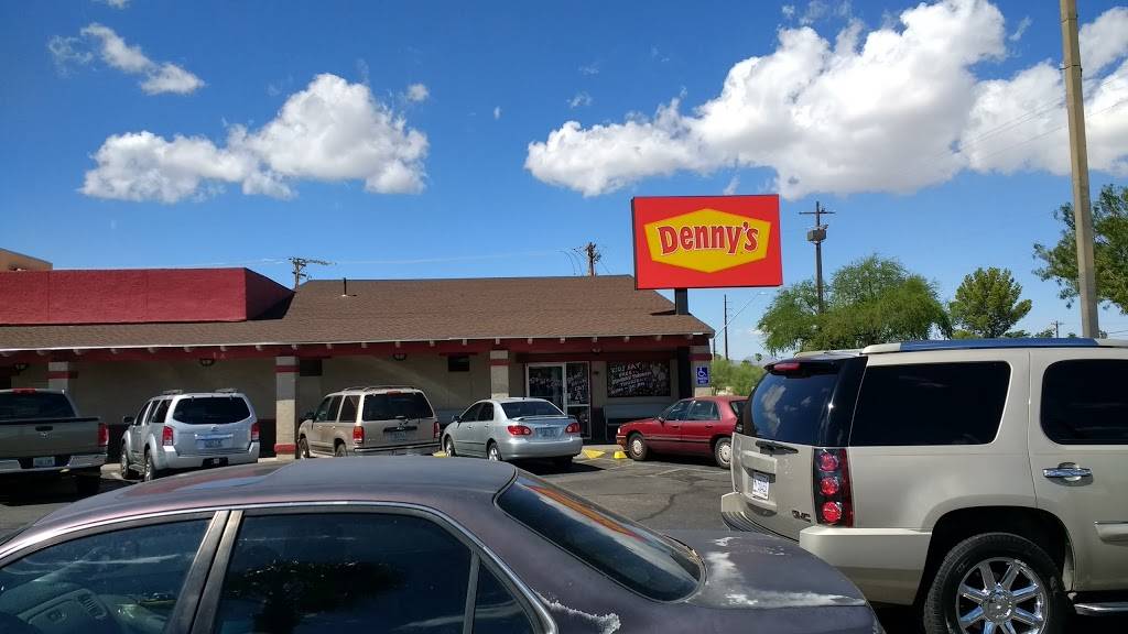 Dennys | restaurant | 6484 E Broadway Blvd, Tucson, AZ 85710, USA | 5207479594 OR +1 520-747-9594