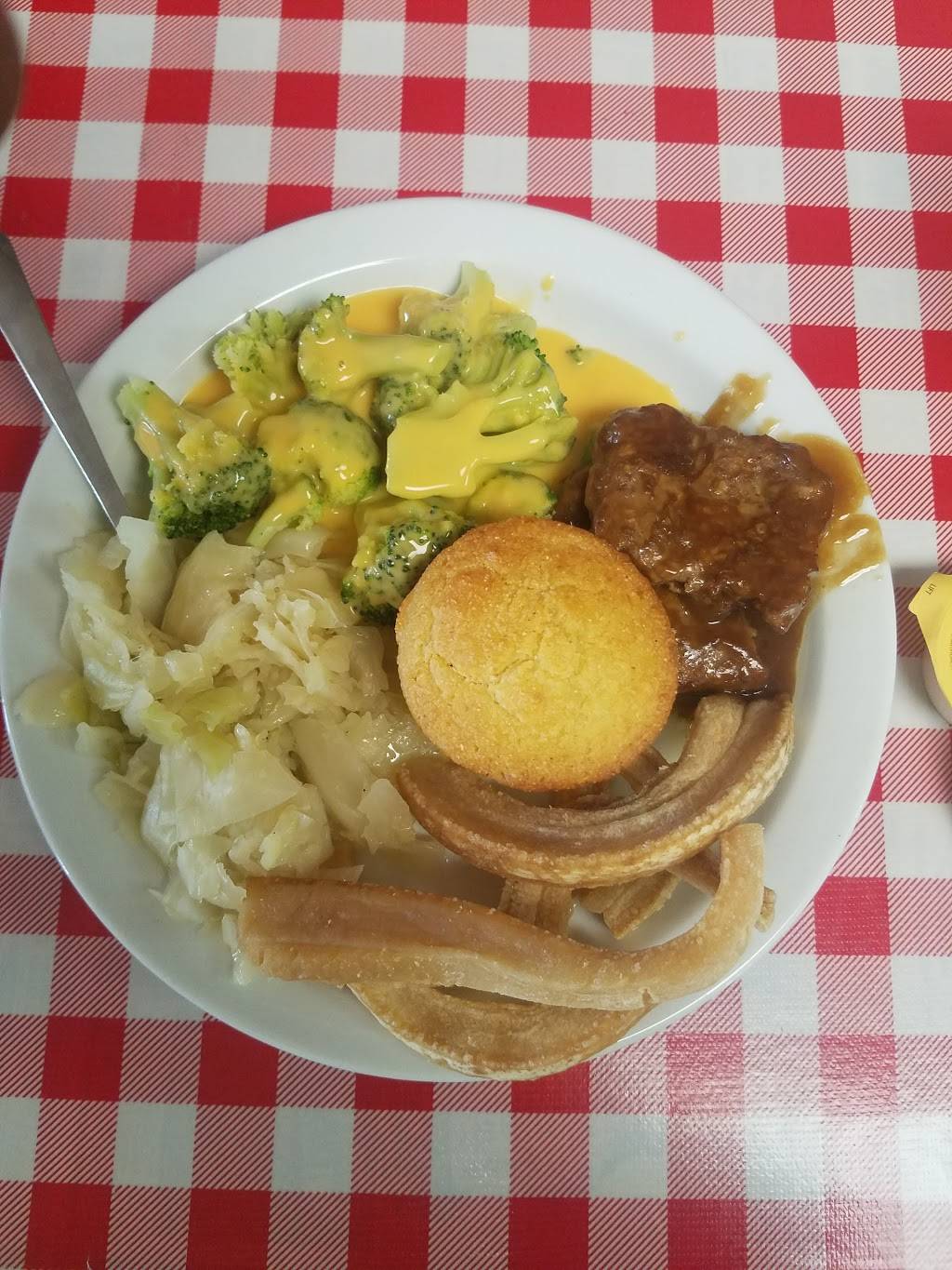 The Junction of Gowensville | restaurant | 5599 SC-14, Landrum, SC 29356, USA | 8644684675 OR +1 864-468-4675