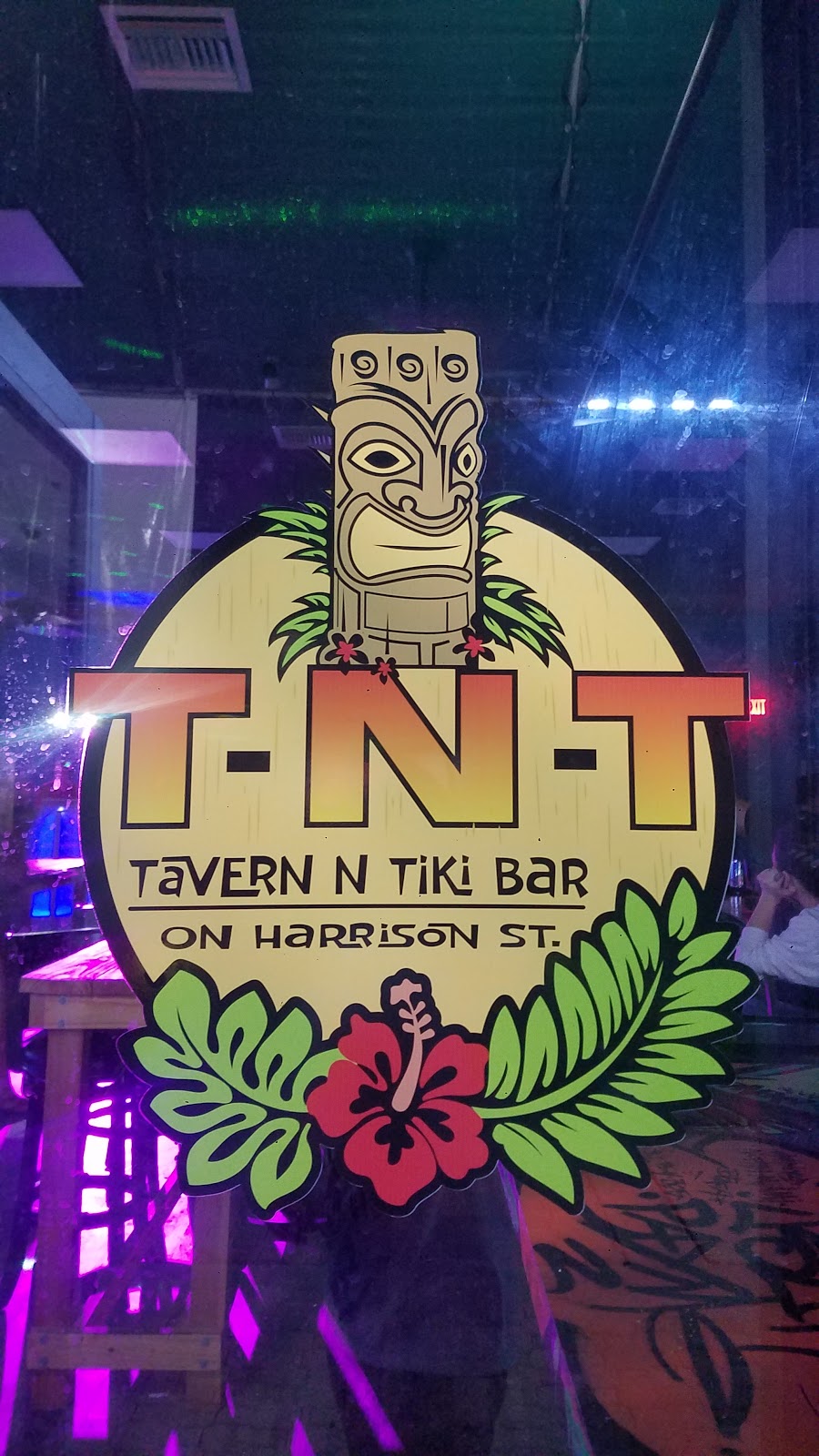 T.N.T On Harrison | restaurant | 2005 Harrison St, Hollywood, FL 33020, USA | 9542511499 OR +1 954-251-1499