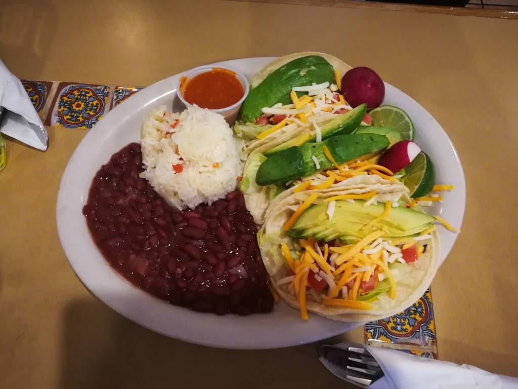 Mi Pueblito Restaurant | restaurant | 333 Border St, Boston, MA 02128, USA | 6175693787 OR +1 617-569-3787