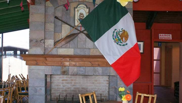 BEACH COMBER | restaurant | Blv. Benito Juares Km. 25.5, Quintas del Mar, Playas Rosarito, 22710 Rosarito, B.C., Mexico | 016616126043 OR +52 661 612 6043