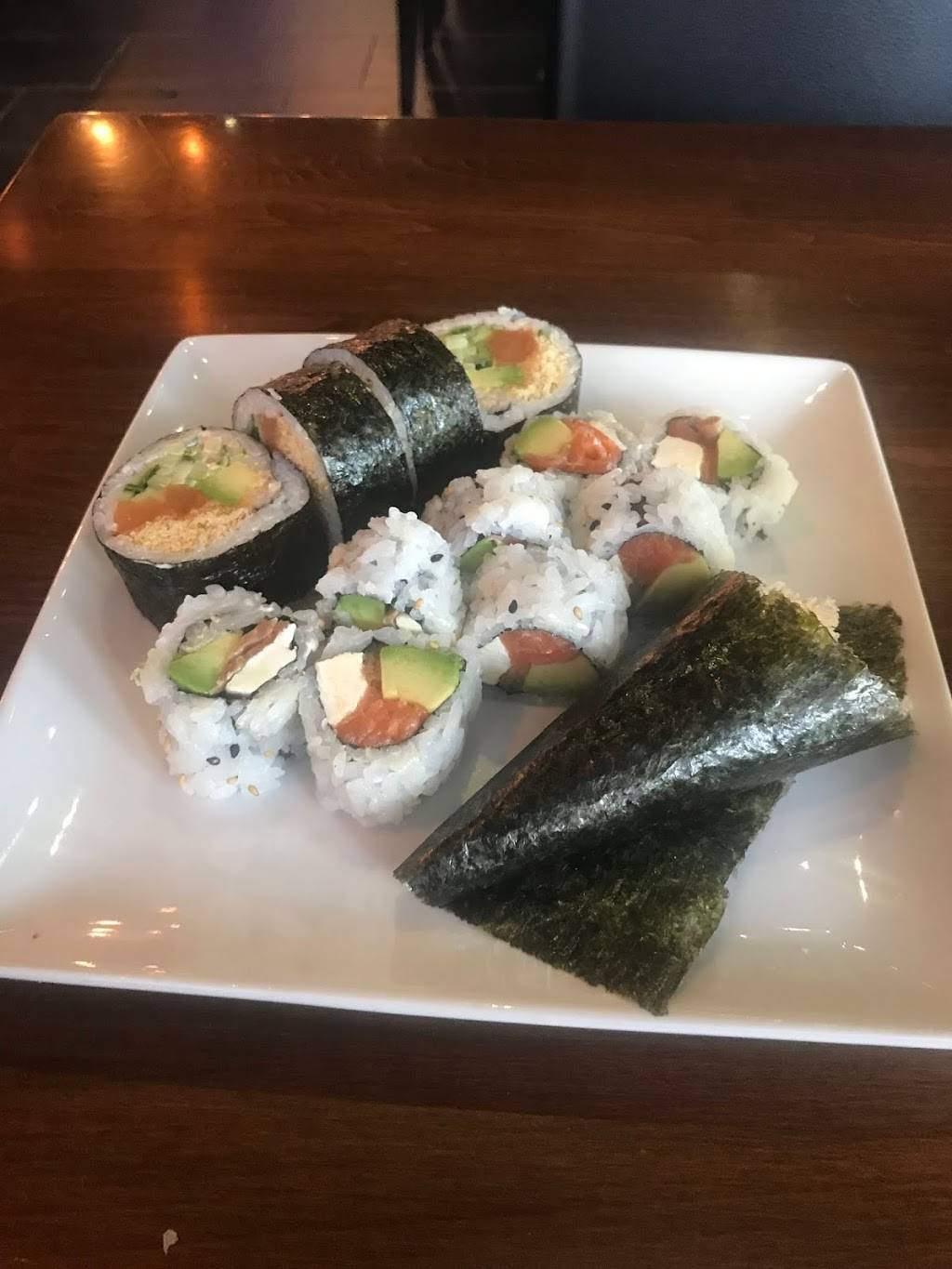 Hama Sushi | restaurant | 3611 Major MacKenzie Dr W #5, Woodbridge, ON L4H 0A2, Canada | 9054176333 OR +1 905-417-6333