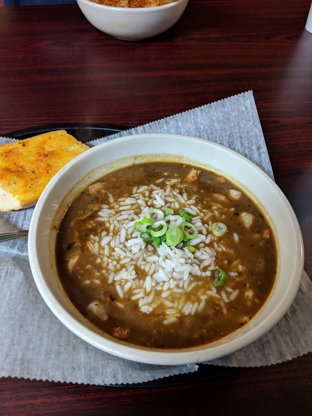 J. Gumbo’s | restaurant | 5123 Hixson Pike, Hixson, TN 37343, USA | 4237603995 OR +1 423-760-3995