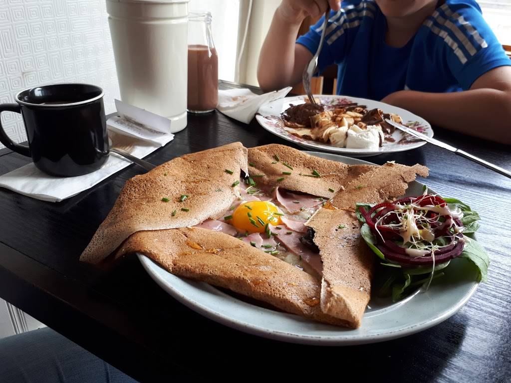 La Maladroite | restaurant | 551 Avenue de Buckingham, Gatineau, QC J8L 2H2, Canada | 8196173800 OR +1 819-617-3800