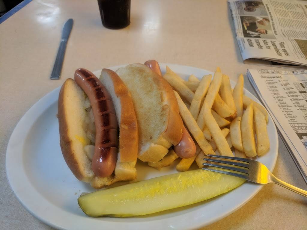 Blue Moon Diner | restaurant | 102 Main St, Gardner, MA 01440, USA | 9786324333 OR +1 978-632-4333