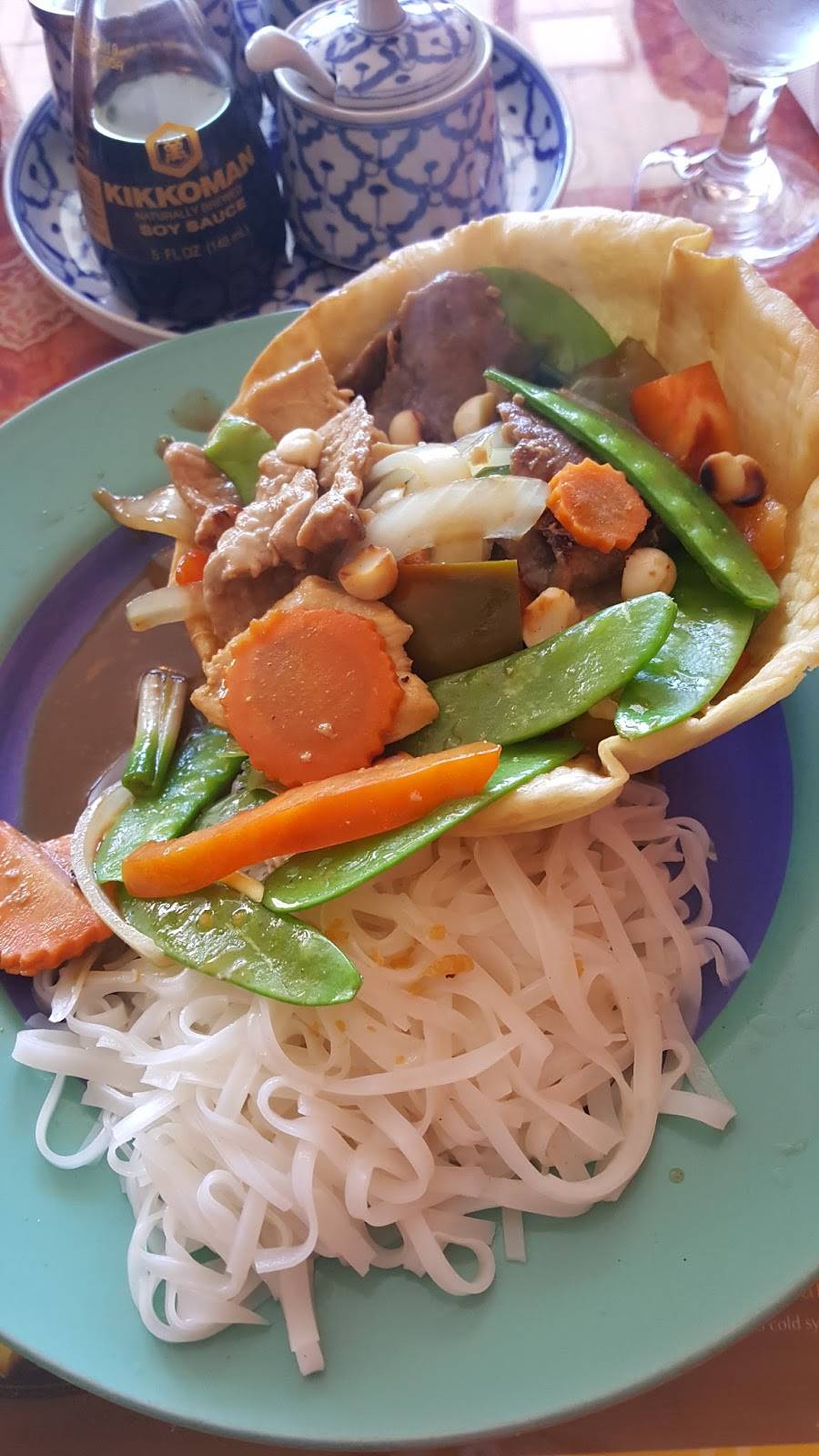 Pepper Terrace | restaurant | 400 Franklin Village Drive, Franklin, MA 02038, USA | 5085281216 OR +1 508-528-1216