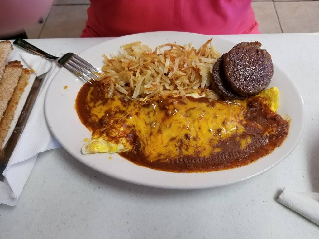 La Playita Restaurant | restaurant | 703 Madison Ave, Port Bolivar, TX 77650, USA | 4096841383 OR +1 409-684-1383