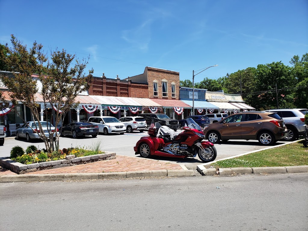 Bell Buckle Cafe | restaurant | 16 Railroad Sq E, TN-269, Bell Buckle, TN 37020, USA | 9313899693 OR +1 931-389-9693