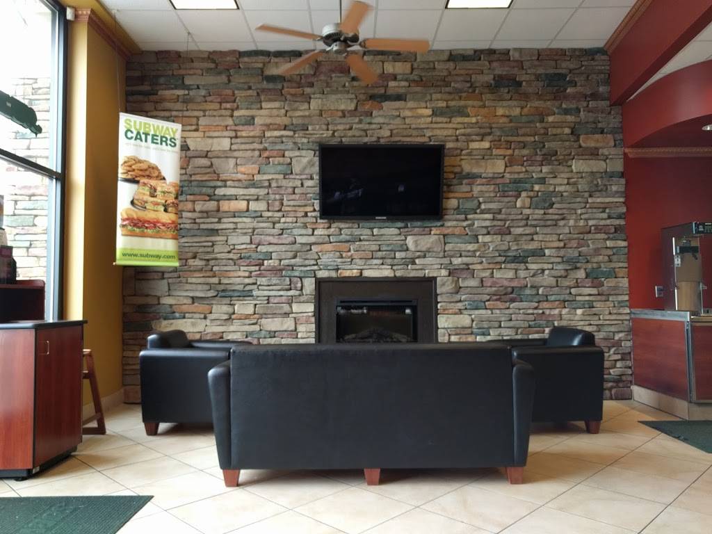 Subway | restaurant | 292 Boston Post Rd, Orange, CT 06477, USA | 2038918880 OR +1 203-891-8880