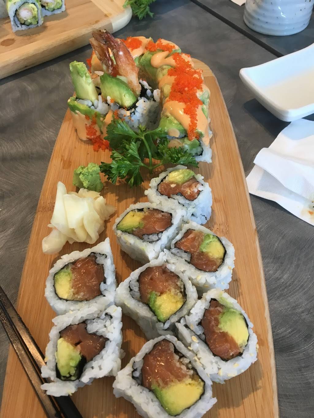 Simon Sushi | restaurant | 3399 Lake Shore Blvd W, Etobicoke, ON M8W 1N2, Canada | 4169772828 OR +1 416-977-2828