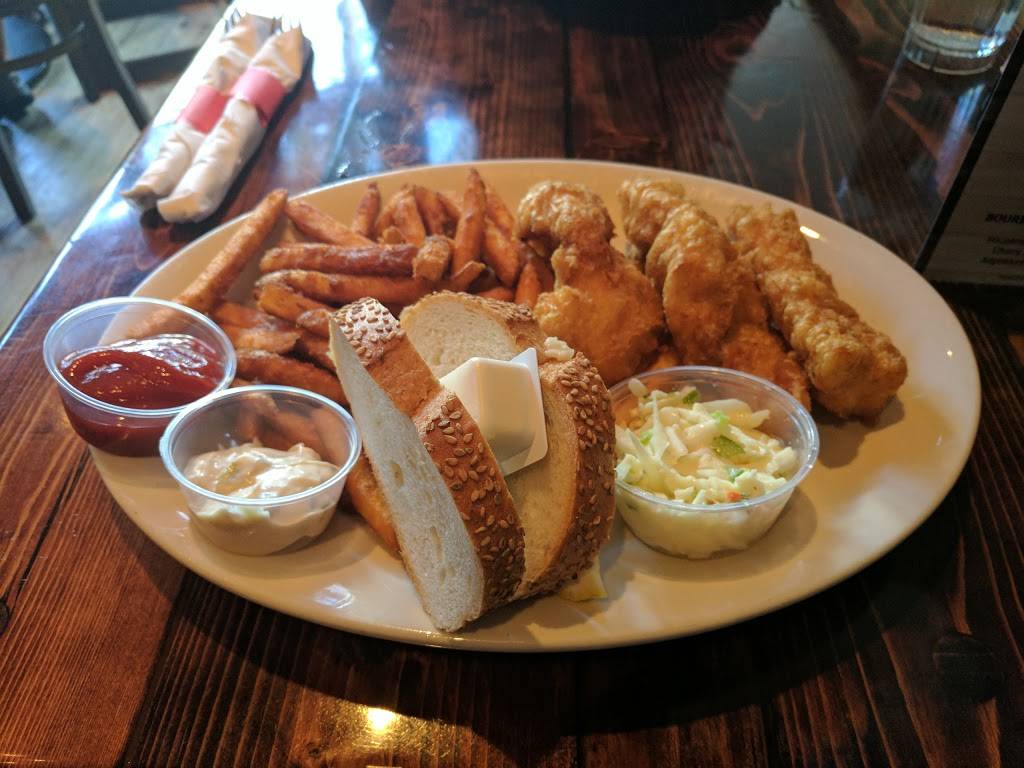 Dinos Riverwest | restaurant | 808 E Chambers St, Milwaukee, WI 53212, USA | 4145629171 OR +1 414-562-9171