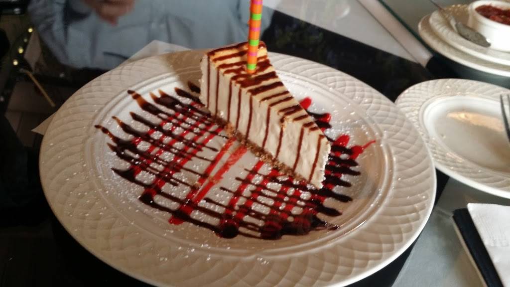 Giovannis Restaurant | restaurant | 114 E Italia St, Covina, CA 91723, USA | 6263329539 OR +1 626-332-9539