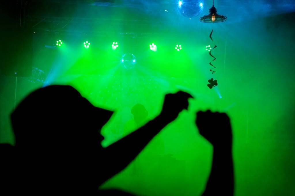 Brandons Grill & Bar | restaurant | 1842 Beach Blvd Ste. B, Biloxi, MS 39531, USA | 2283887528 OR +1 228-388-7528