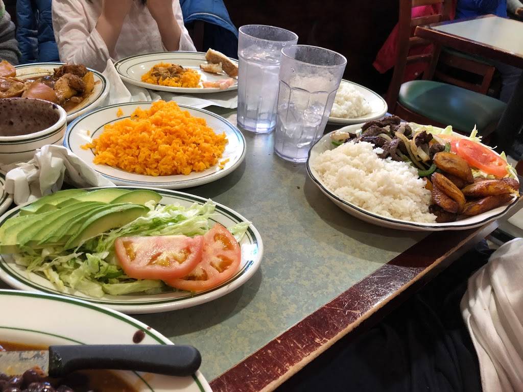 El Castillo De Jagua 2 | restaurant | 521 Grand St A, New York, NY 10002, USA | 2129950244 OR +1 212-995-0244