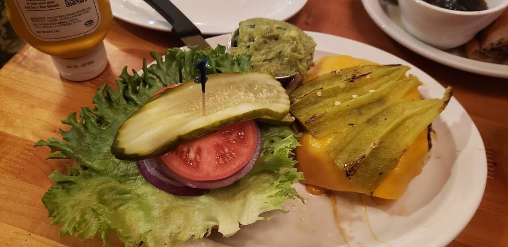 Granzellas Bakery | restaurant | 451 6th St, Williams, CA 95987, USA | 5304732561 OR +1 530-473-2561