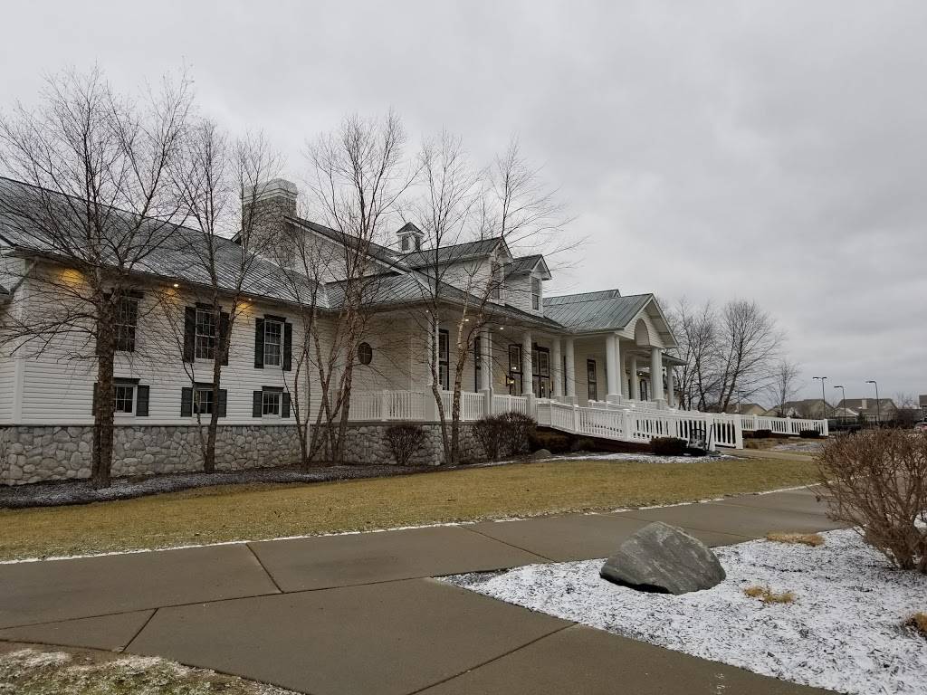 Southern Dunes | restaurant | 7125 Wellingshire Blvd, Indianapolis, IN 46217, USA | 8008006969 OR +1 800-800-6969