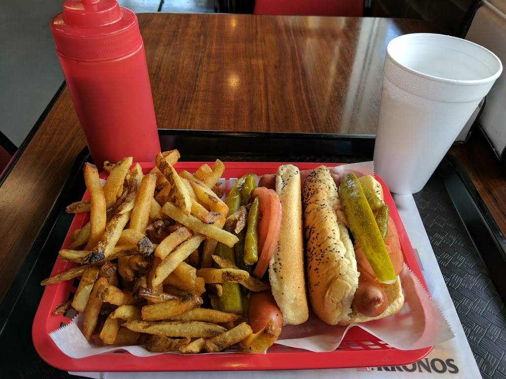 Firehouse dogs | restaurant | 1820 W Irving Park Rd, Schaumburg, IL 60193, USA | 8475654110 OR +1 847-565-4110