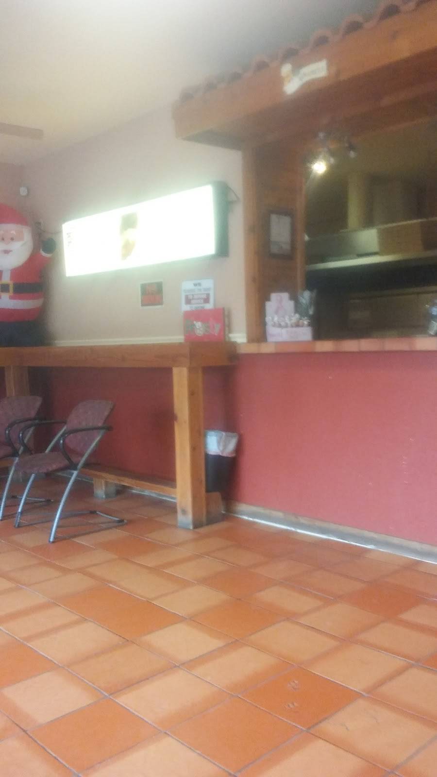 Villanovas pizza | meal delivery | 1514 W San Antonio St, New Braunfels, TX 78130, USA | 8306296101 OR +1 830-629-6101