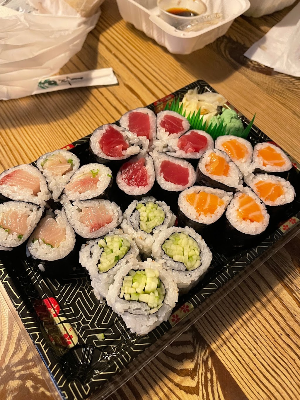 Yiku Sushi | restaurant | 818 Muddy Branch Rd, Gaithersburg, MD 20878, USA | 3019906688 OR +1 301-990-6688