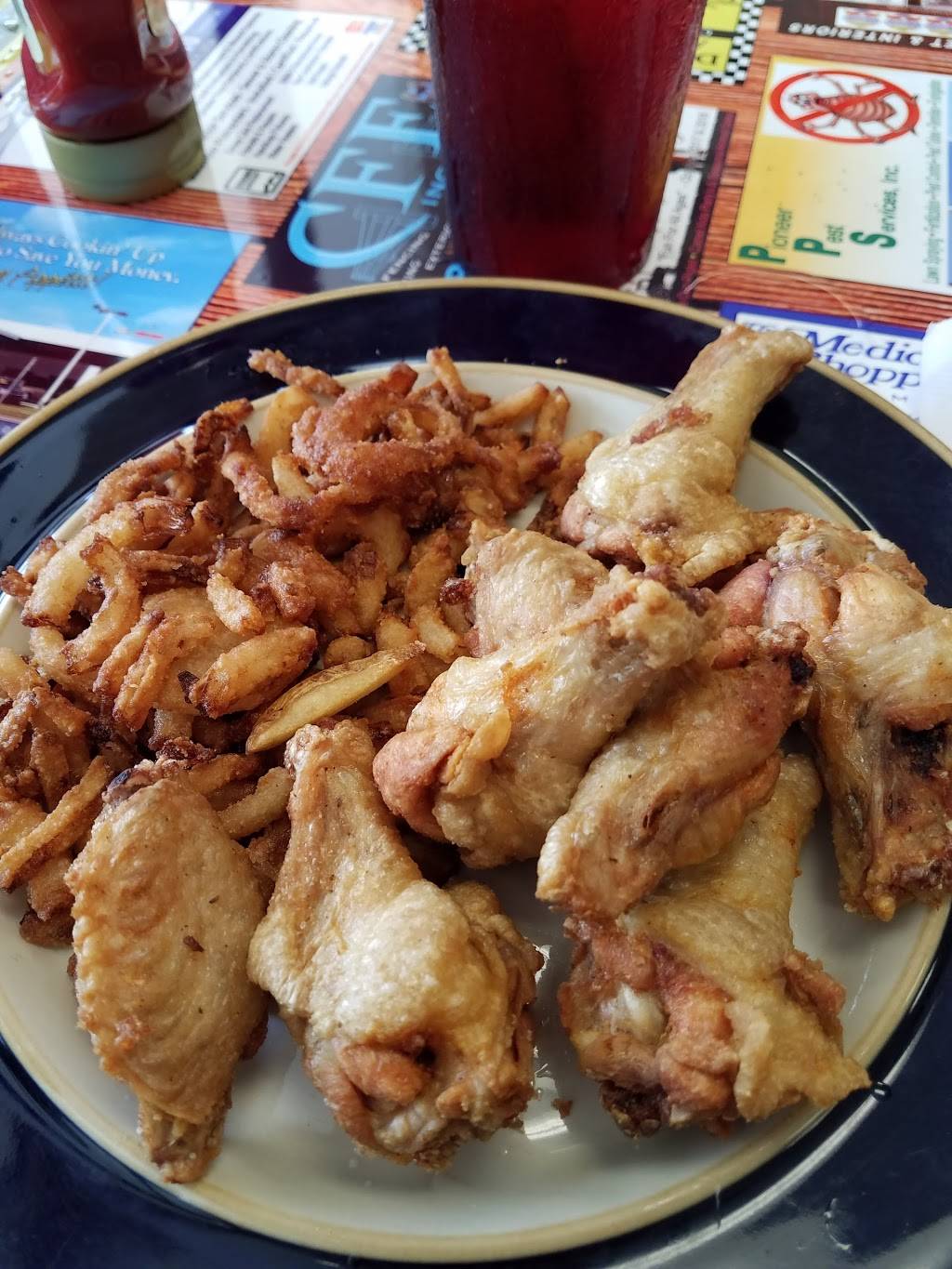 Grams Kitchen | restaurant | 2560, 915 N Spring Garden Ave, DeLand, FL 32720, USA | 3867349460 OR +1 386-734-9460