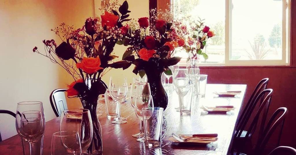 Empty Shell Restaurant | restaurant | 801 2nd St, Mukilteo, WA 98275, USA | 4253747641 OR +1 425-374-7641