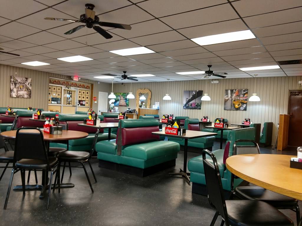 Jesses Place | restaurant | 2314 Ingleside Rd, Norfolk, VA 23513, USA | 7579611085 OR +1 757-961-1085