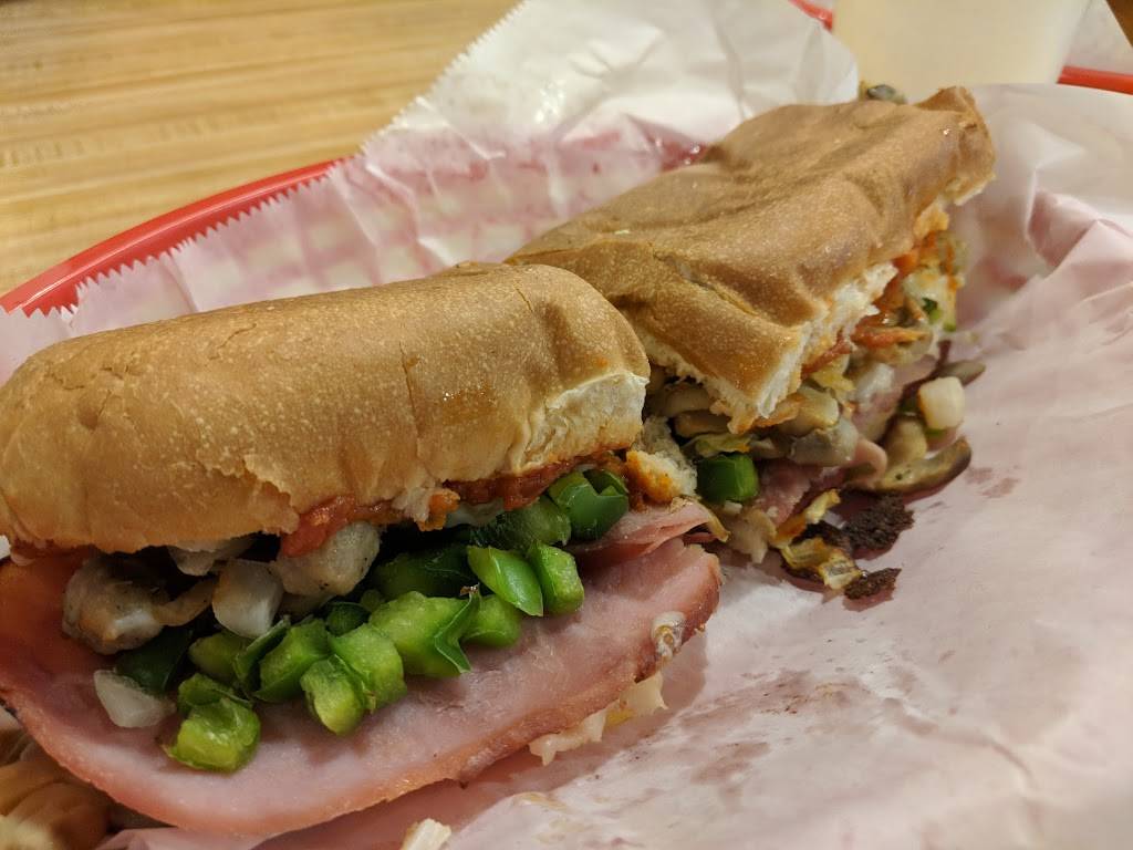 Mancinos Pizza & Grinders | restaurant | 707 N Mitchell St, Cadillac, MI 49601, USA | 2317756558 OR +1 231-775-6558