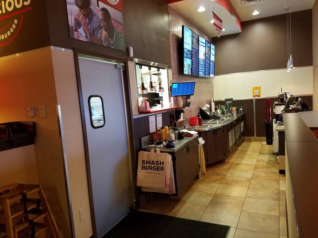 Smashburger | restaurant | 9965 Hudson Rd Suite 690, Woodbury, MN 55125, USA | 6512560021 OR +1 651-256-0021