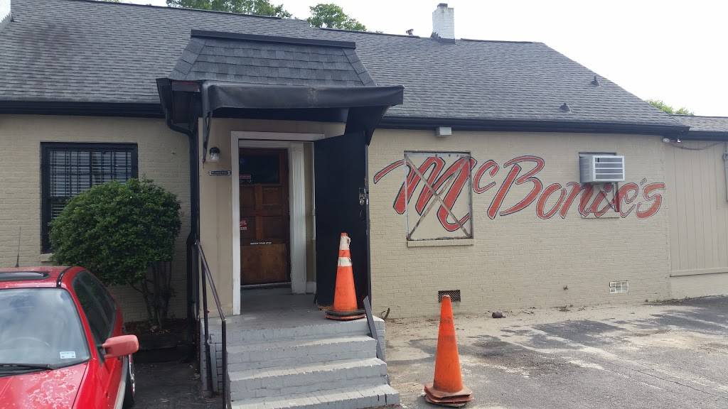 McBonies Bar & Grill | restaurant | 4800 Monroe Rd, Charlotte, NC 28205, USA | 7045632999 OR +1 704-563-2999
