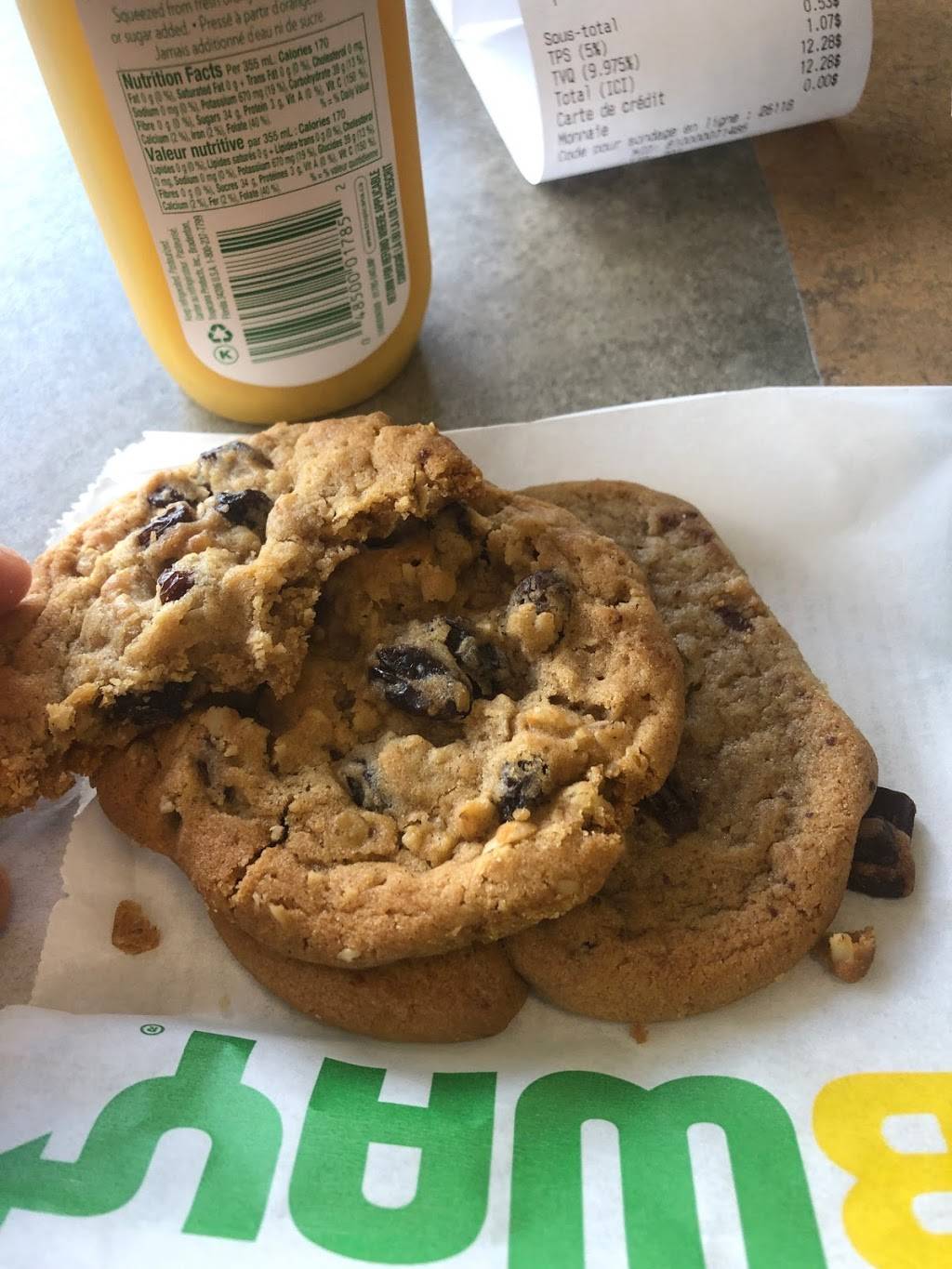 SUBWAY | restaurant | 1268 Boulevard des Seigneurs, Terrebonne, QC J6W 4Z1, Canada | 4509619991 OR +1 450-961-9991