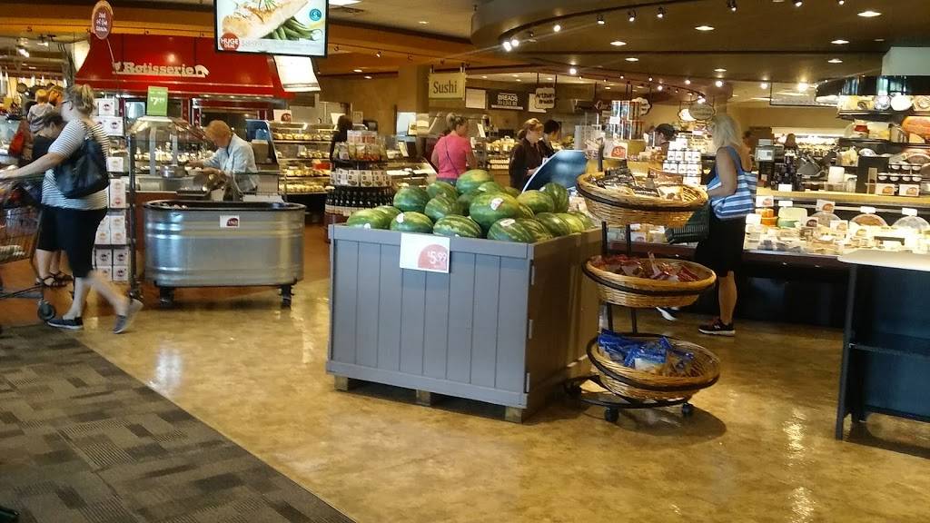 Lunds & Byerlys Golden Valley | meal takeaway | 5725 Duluth St, Golden Valley, MN 55422, USA | 7635448846 OR +1 763-544-8846