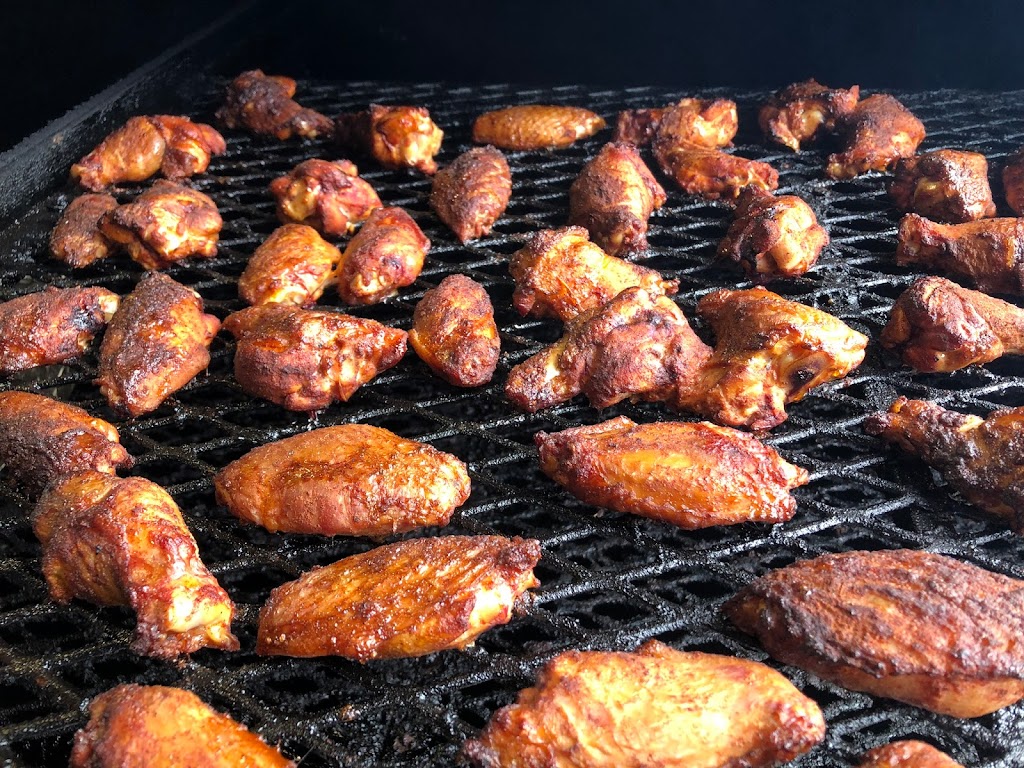 Snooks Bottom Barbecue | restaurant | 555 1/2 US-50, Grand Junction, CO 81503, USA | 9709858330 OR +1 970-985-8330