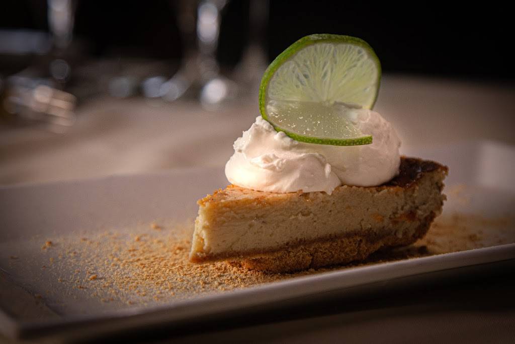 Fontana Di Trevi | restaurant | 34 E Palisade Ave, Englewood, NJ 07631, USA | 2017313184 OR +1 201-731-3184