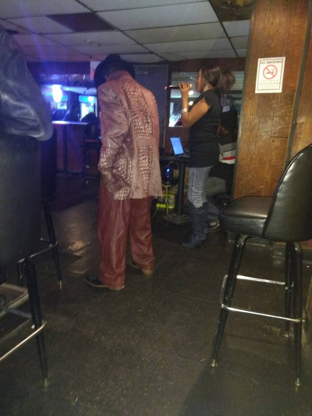 Kirkmans Double Exposure | restaurant | 3081 E 93rd St, Cleveland, OH 44104, USA | 2167213079 OR +1 216-721-3079