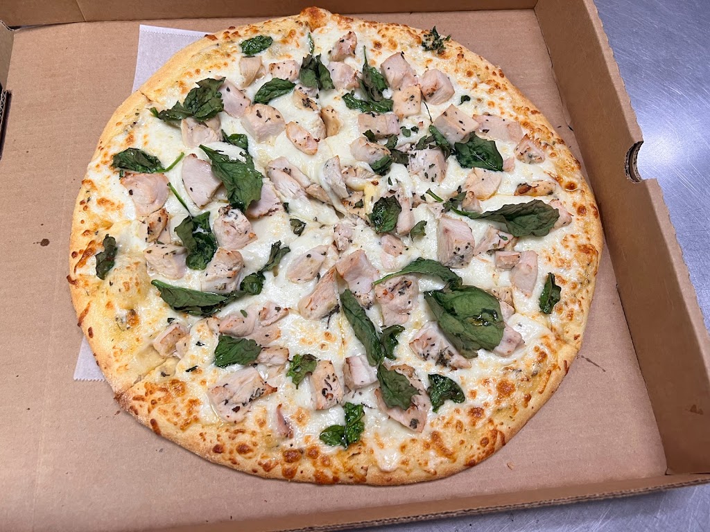 Golden Slice Giant Pizza | meal delivery | 28276 Old Town Front St, Temecula, CA 92590, USA | 9516768880 OR +1 951-676-8880