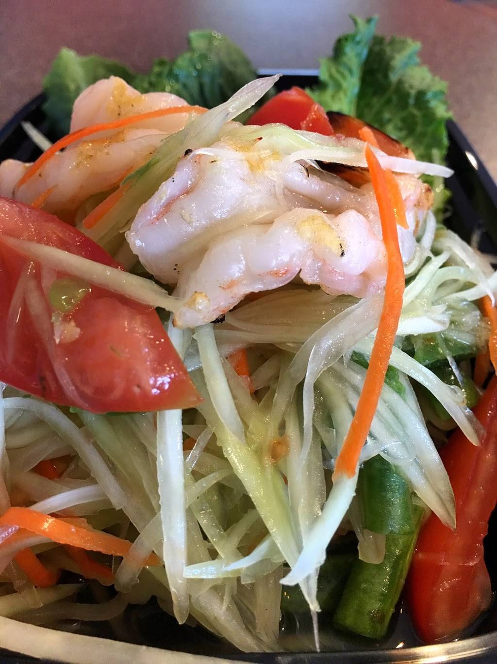 Chutamas Thai Cuisine | restaurant | 8333 Tampa Ave, Northridge, CA 91324, USA | 8186789326 OR +1 818-678-9326