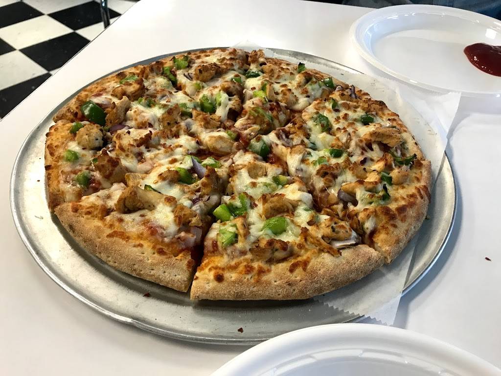 Pizza 786 | restaurant | 5209 East Dr, Halethorpe, MD 21227, USA | 4102424342 OR +1 410-242-4342