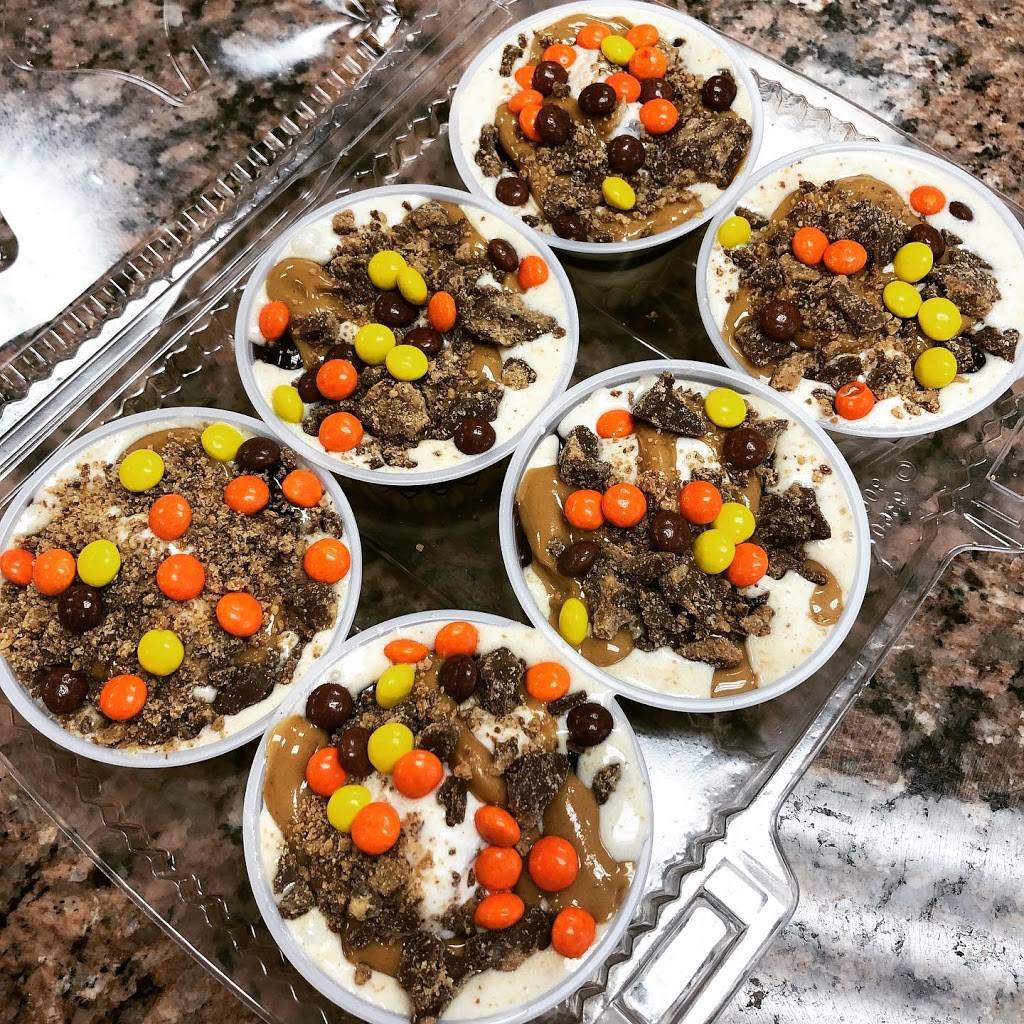 Ice Cream Club of Cape Coral | restaurant | 2384 Surfside Blvd #107, Cape Coral, FL 33991, USA | 2392822582 OR +1 239-282-2582