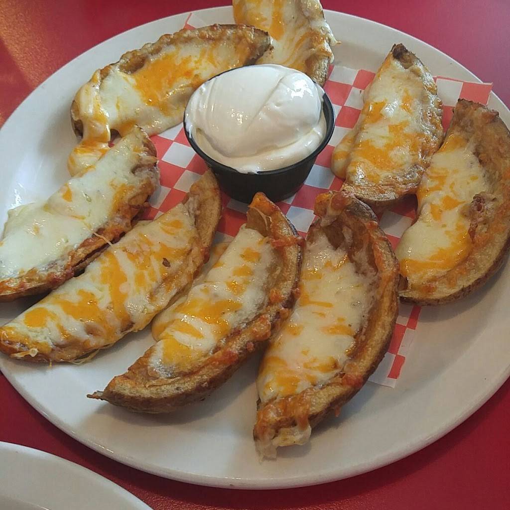 Fatty Pattys | restaurant | 390 Springbank Dr, London, ON N6J 1G9, Canada | 5194735521 OR +1 519-473-5521