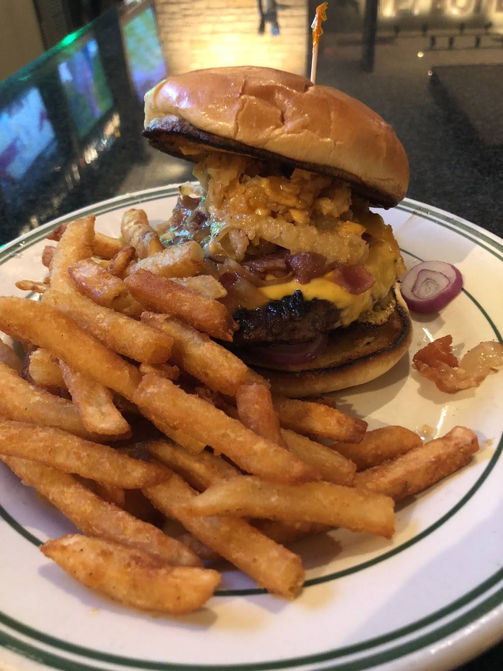 Bennigans | restaurant | 3955 W New Haven Ave, West Melbourne, FL 32904, USA | 3218029693 OR +1 321-802-9693