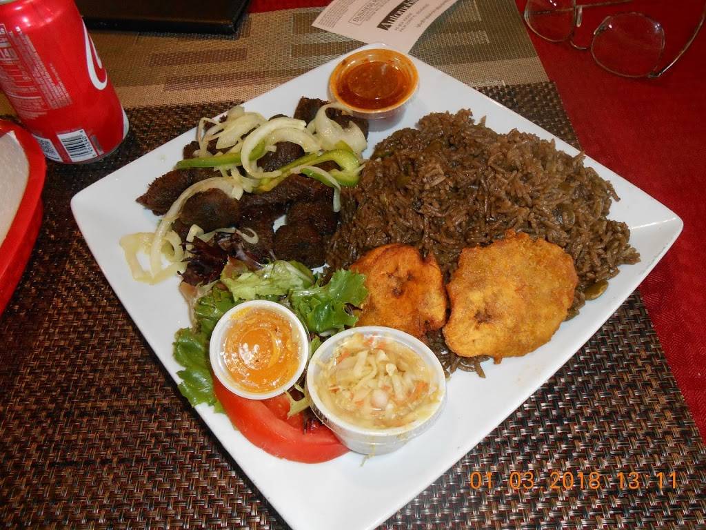 Labadie Bar Restaurant and Bakery | restaurant | 3580 Evans Ave, Fort Myers, FL 33901, USA | 2392049927 OR +1 239-204-9927